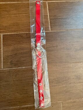 BRAND NEW!Red Heart Accent Vegan Leather Choker